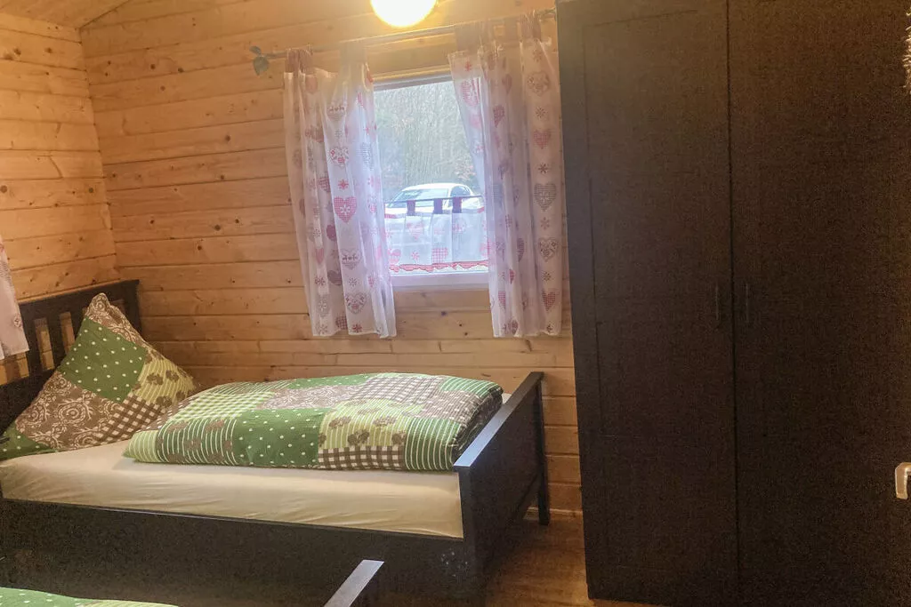 110310-Bedroom
