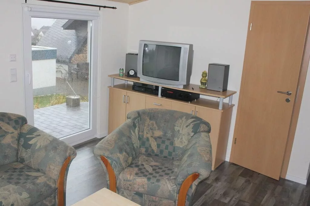 54507-Living room