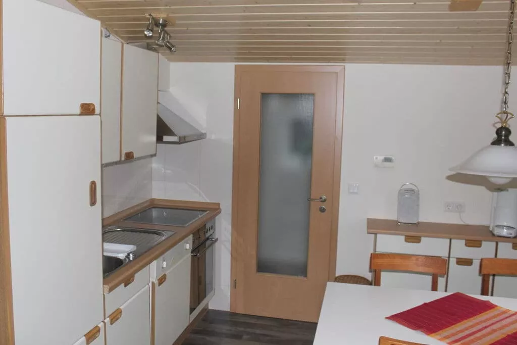 54507-Kitchen