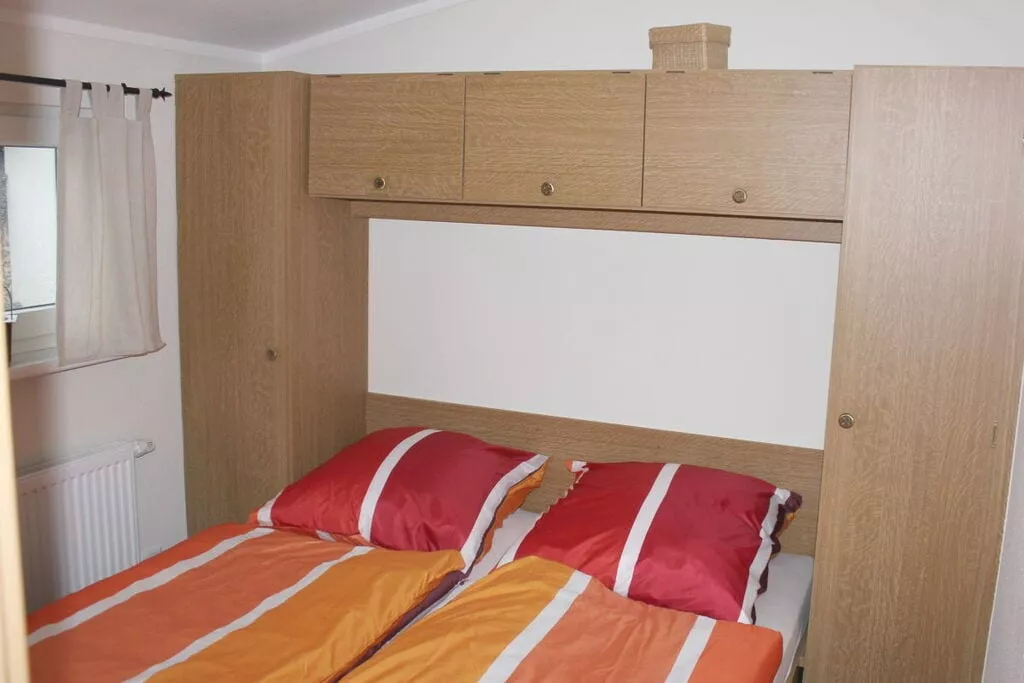 54507-Bedroom