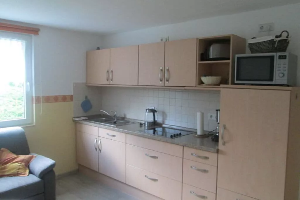49650-Kitchen