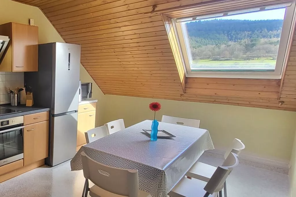 138782-Dining room