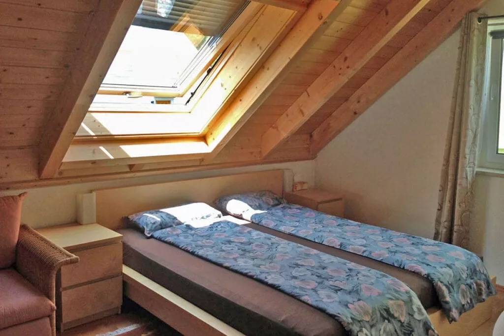 224463-Bedroom