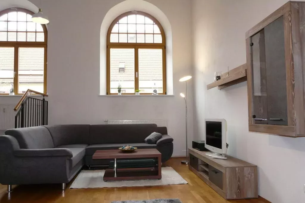 284752-Living room