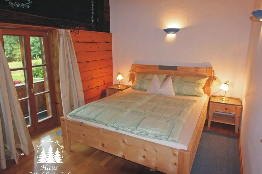 322775-Bedroom