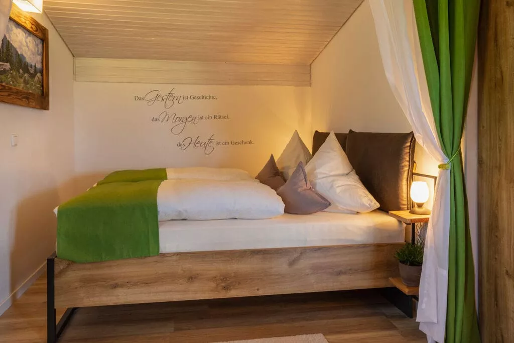 478332-Schlafzimmer