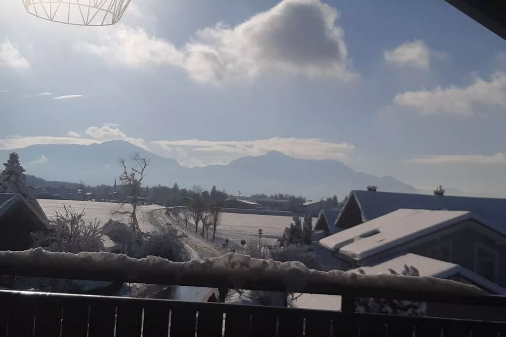 470294-View winter