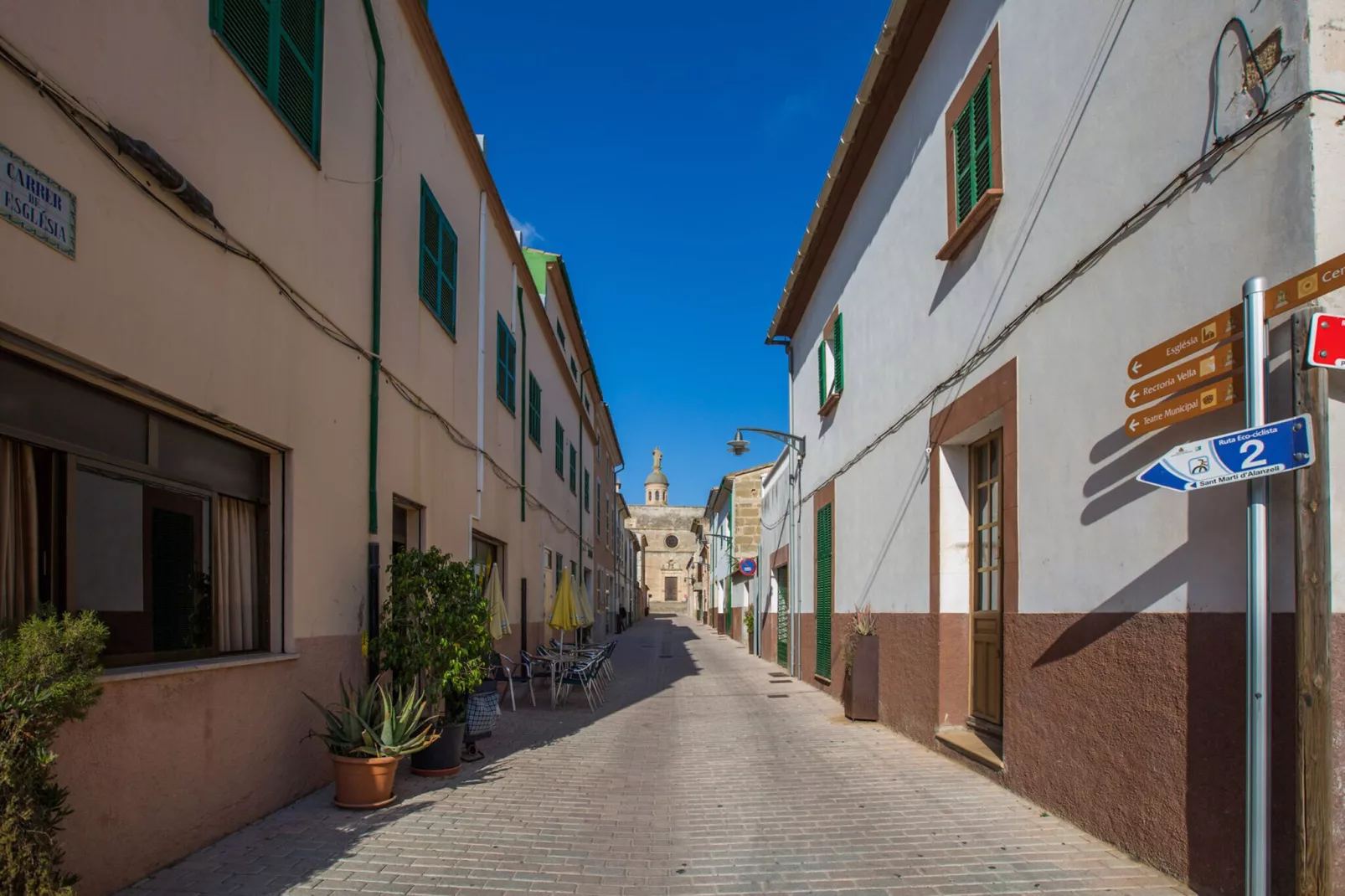 Aubadallet-Exterior summer