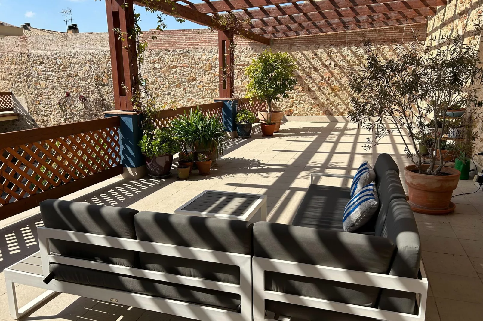 Finca GuiMar-Terrace balcony