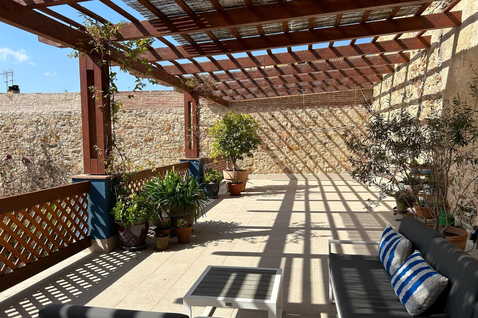 Finca GuiMar-Terrace balcony