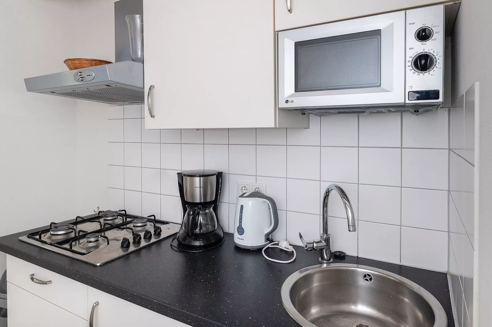 Recreatiepark de Stelhoeve 5-Kitchen