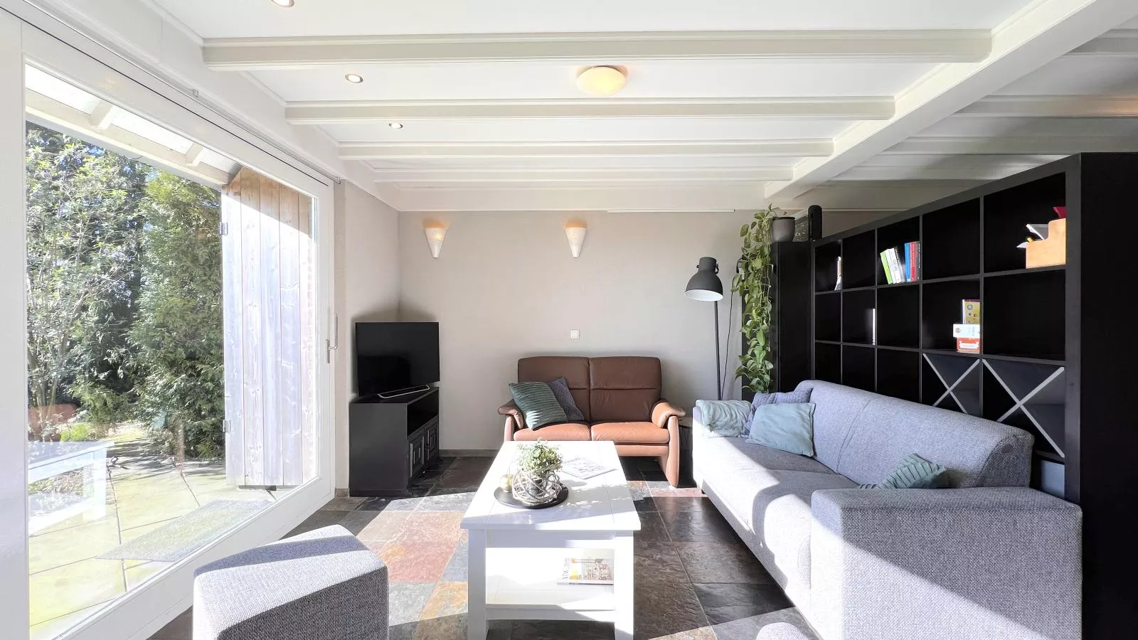 Verzicht-Living room