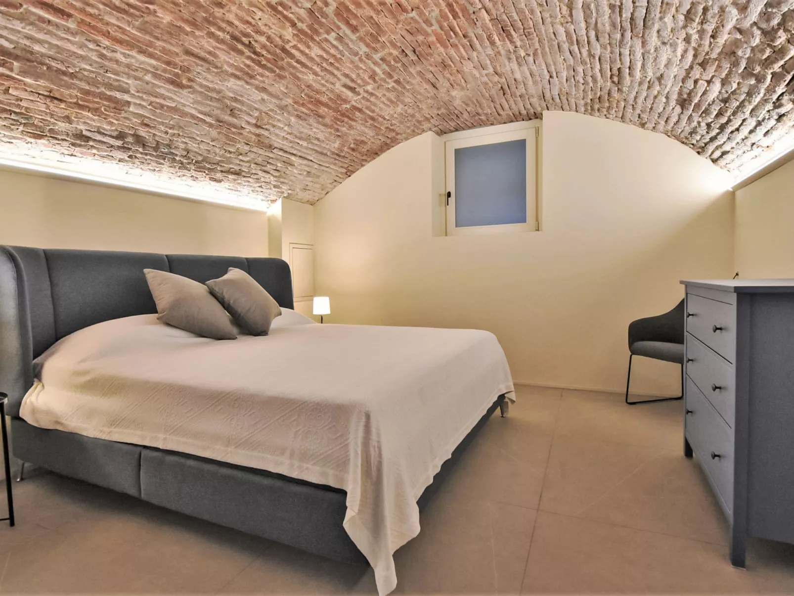 Crocetta Courtyard-Inside