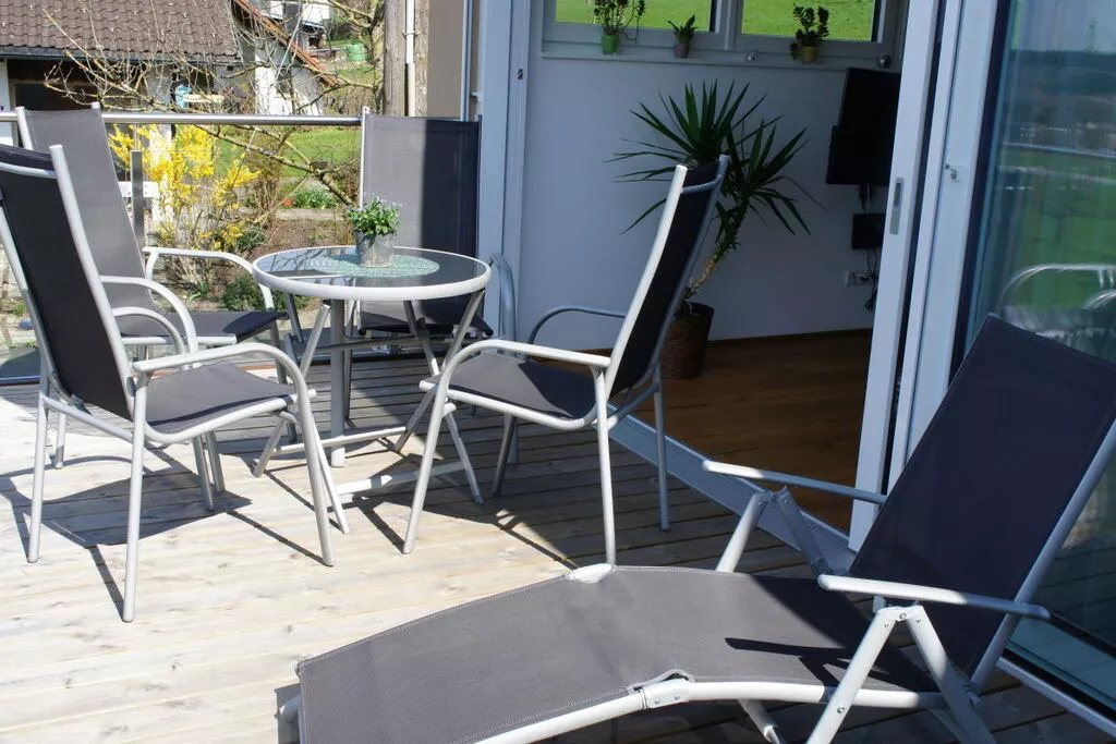 118419-Terrace balcony