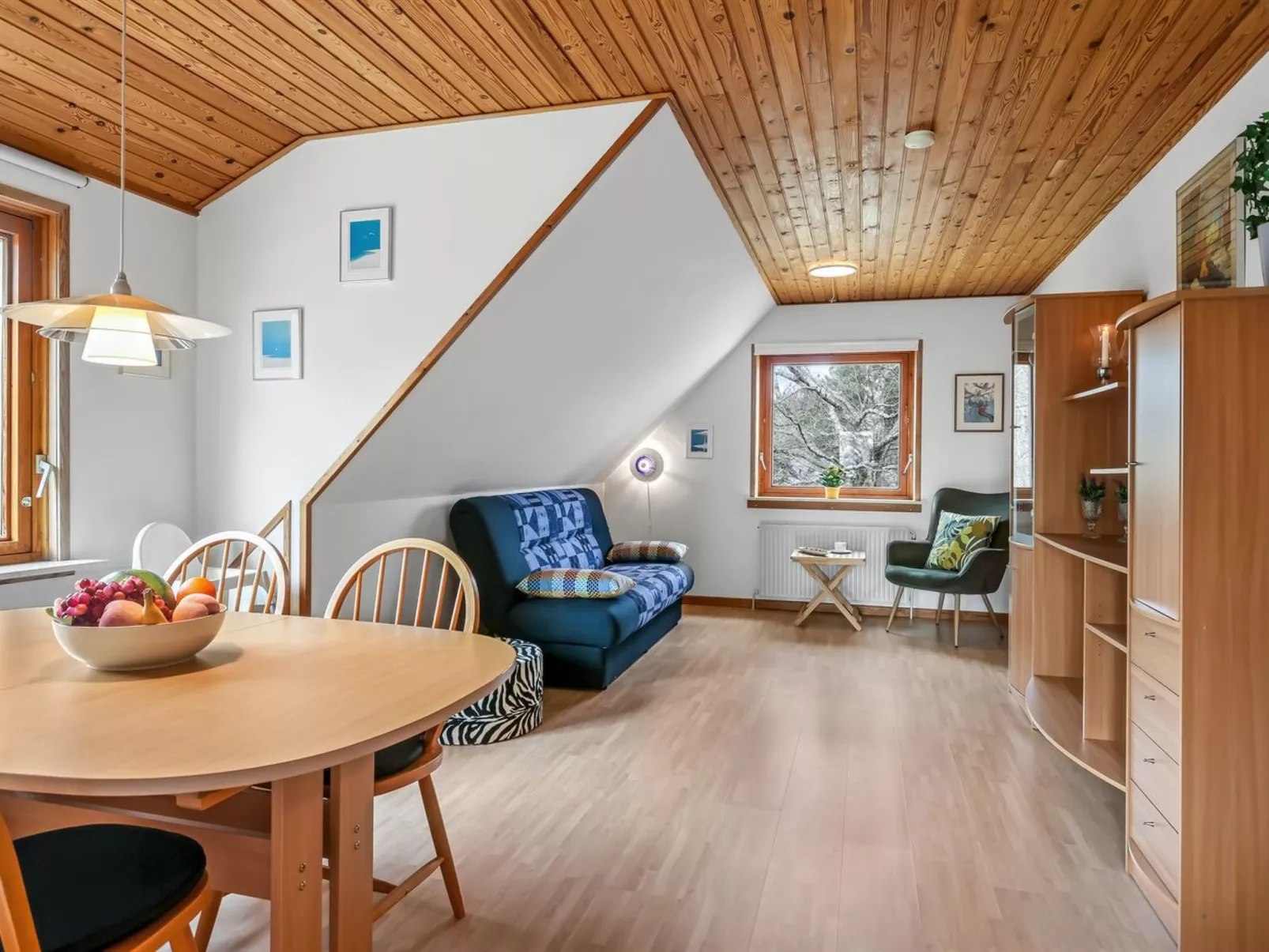 "Ognen" - 1.5km from the sea-Inside