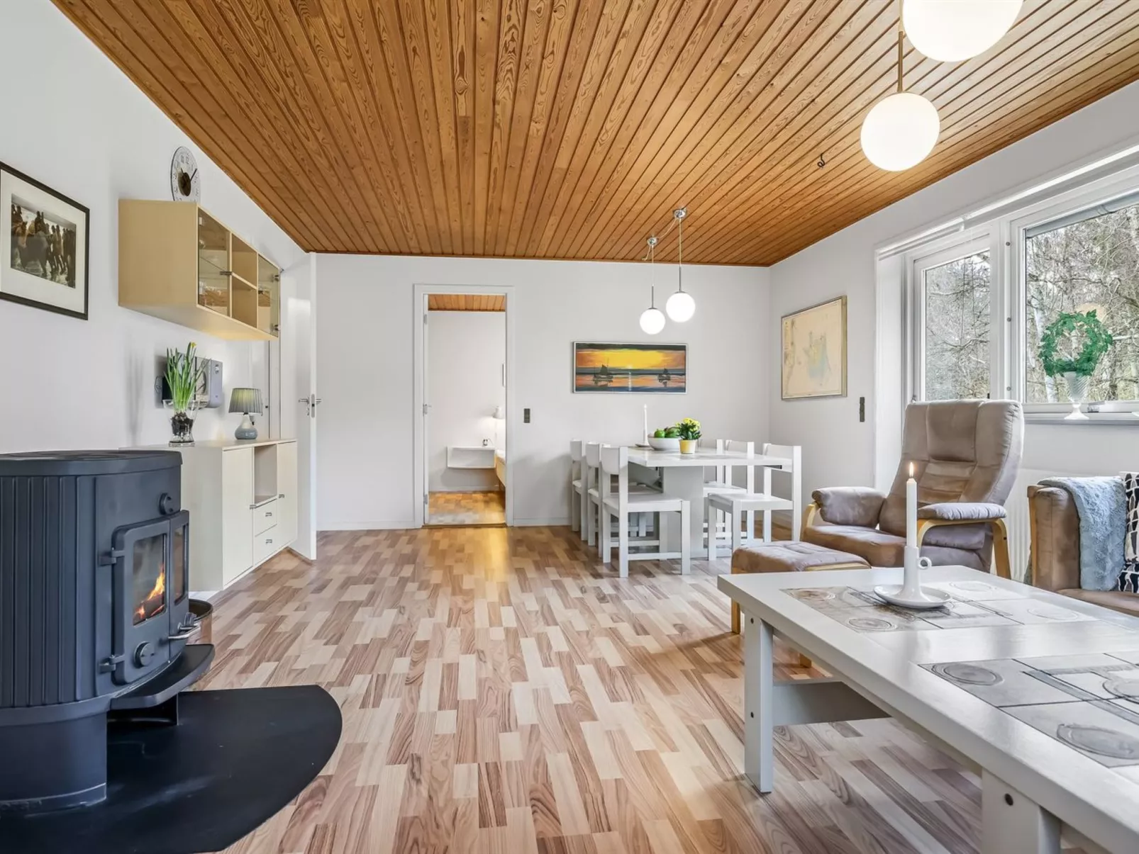 "Ognen" - 1.5km from the sea-Inside