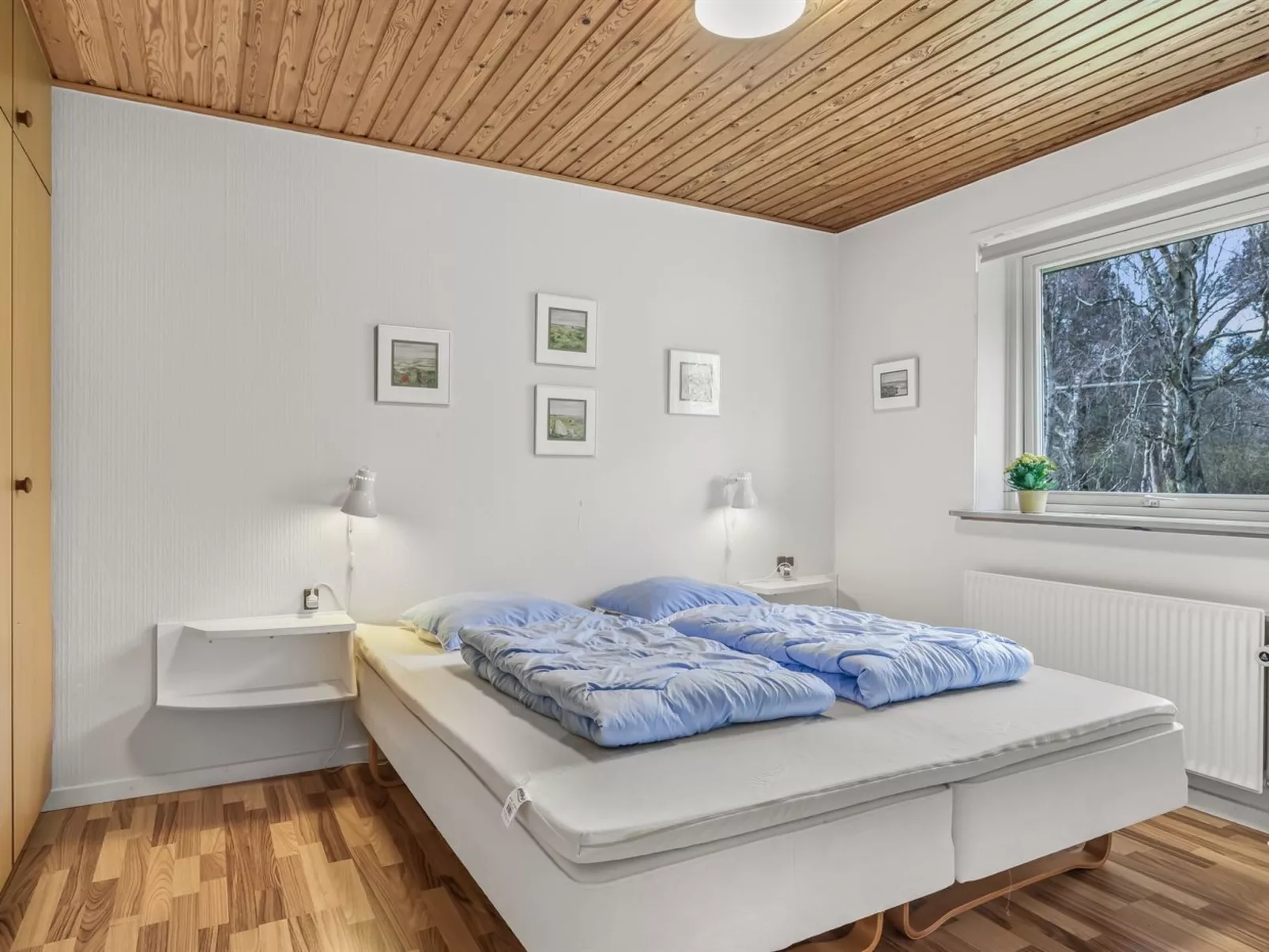 "Ognen" - 1.5km from the sea-Inside