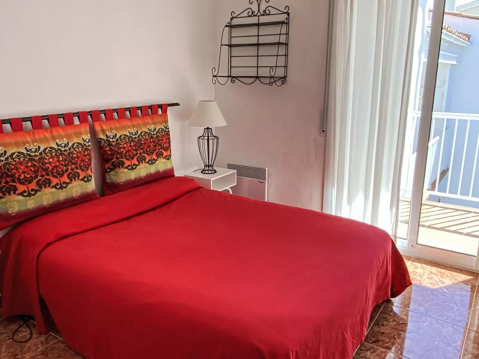 Graciosa Rojo-Inside