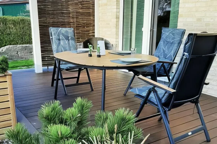 Schlagsdorf Familienbungalow - Achter de Schmeed-Balcon-terrasse