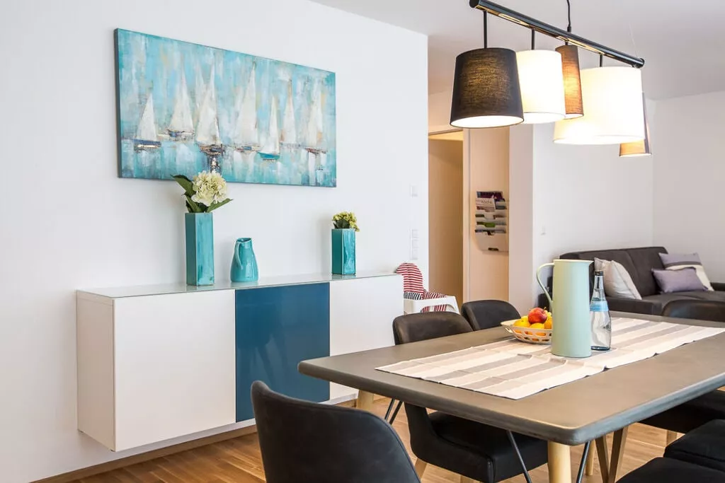 212921-Dining room