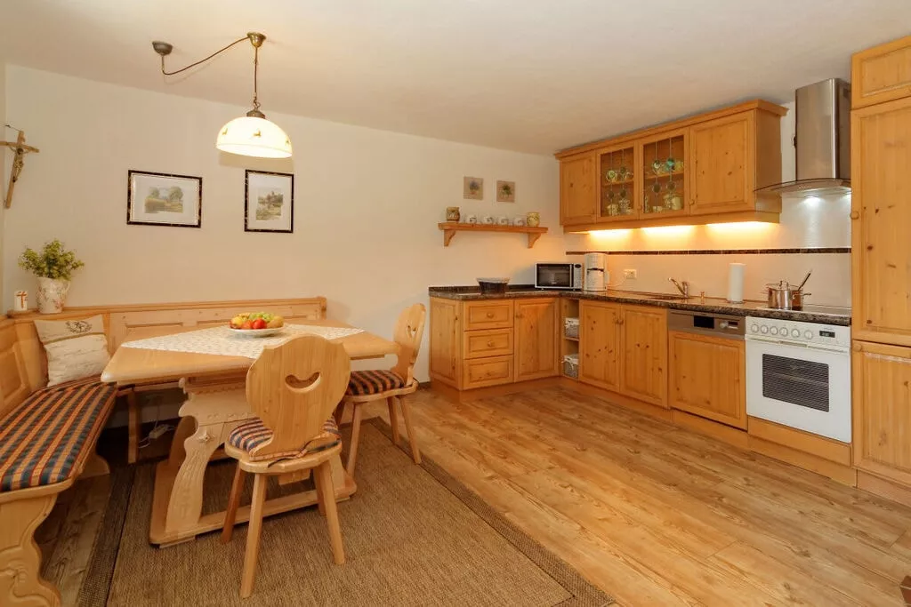 394157-Kitchen
