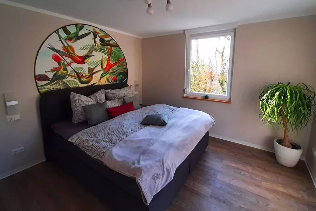 371944-Bedroom