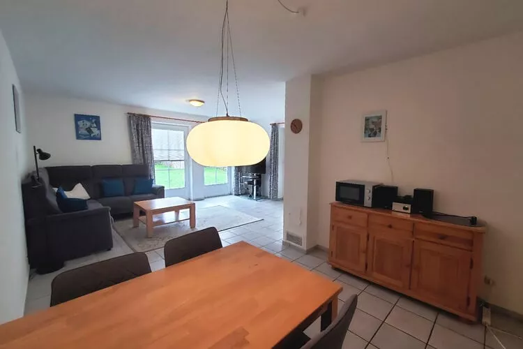 In 6a EG 70 qm-Dining room