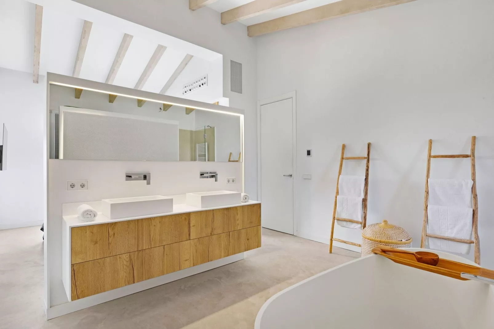 Son Set-Bathroom