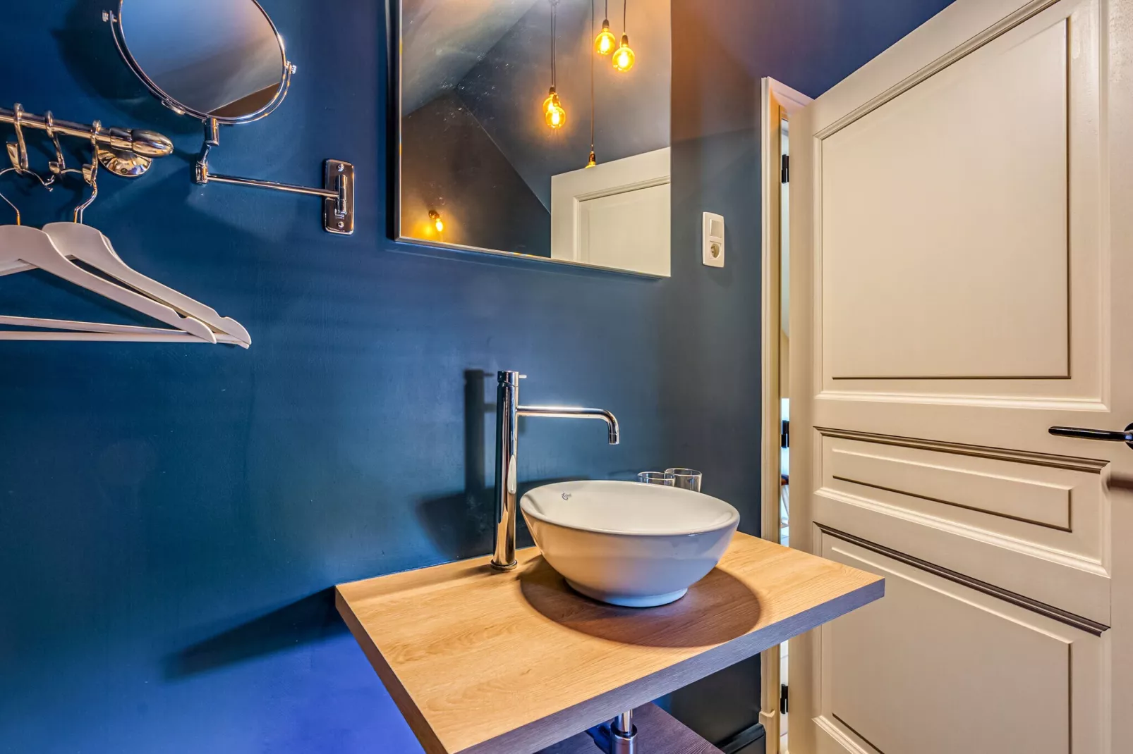 De Jachtbloesem-Bathroom