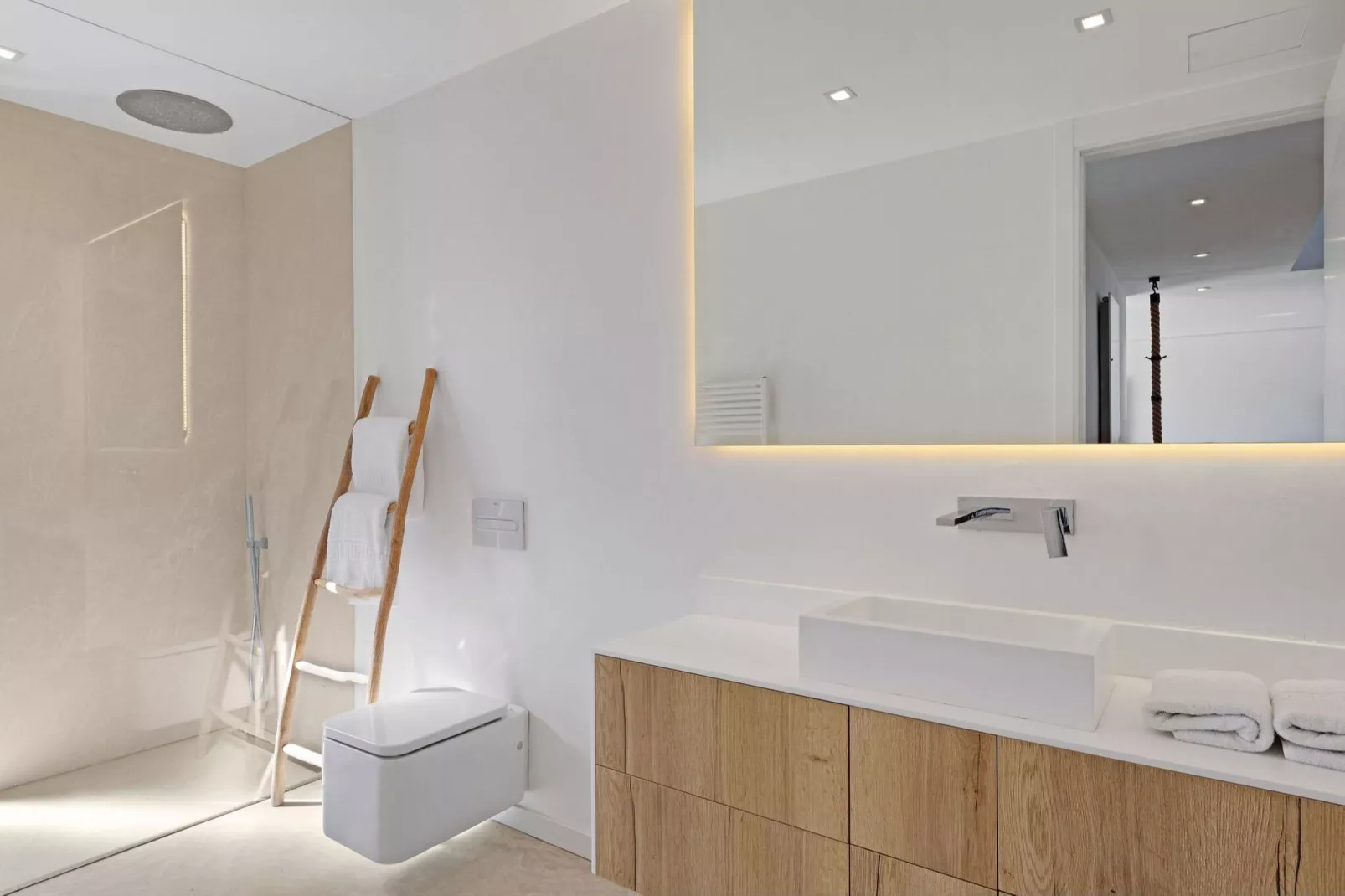Son Set-Bathroom