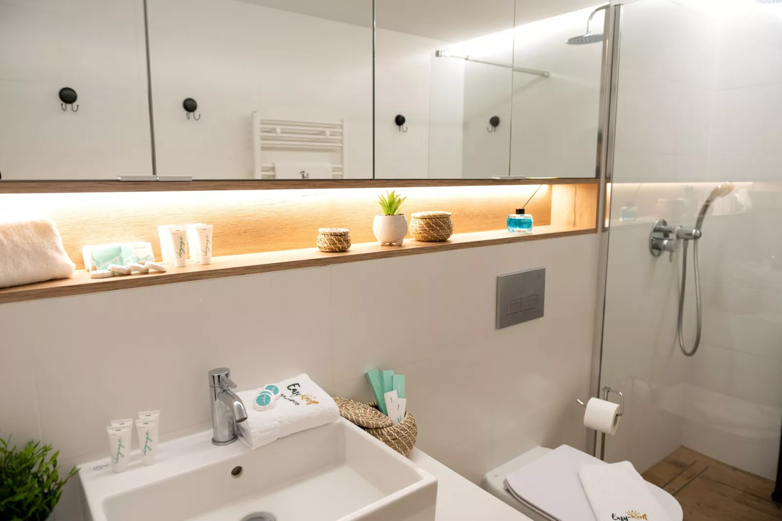 Pinea Mazowiecka 2B-224 Pobierowo-Bathroom