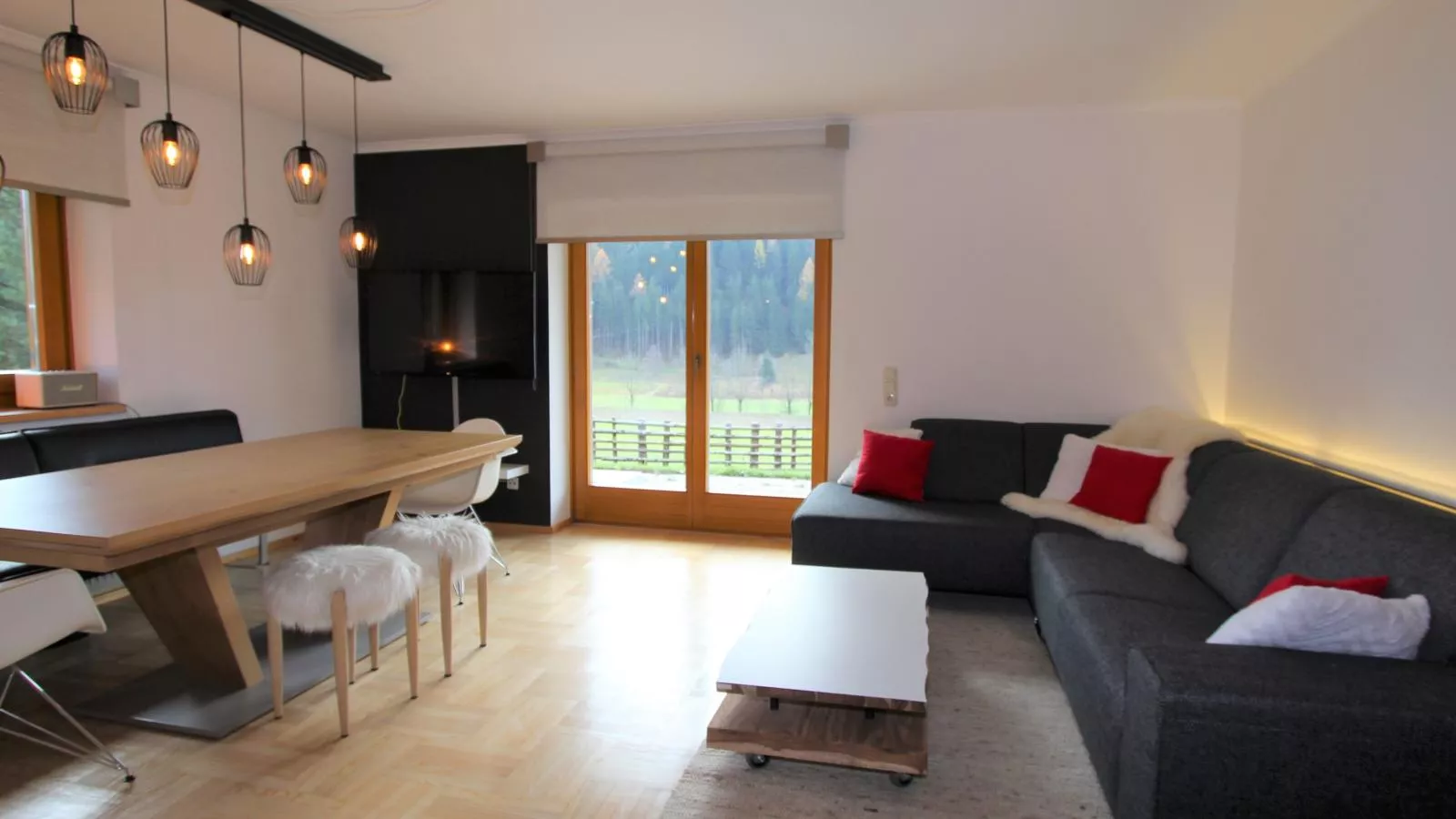 Hilde-Living room