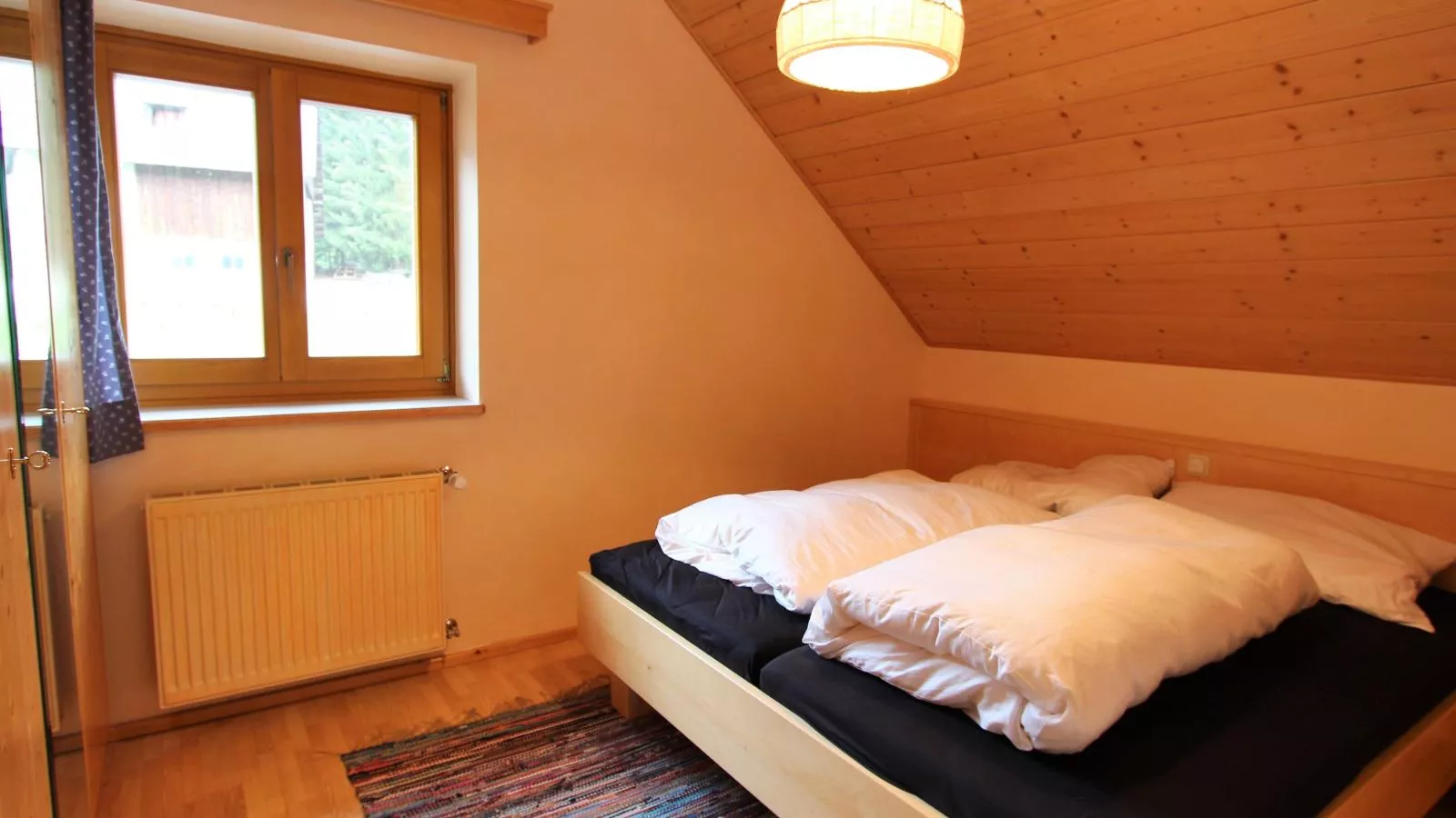 Hilde-Bedroom