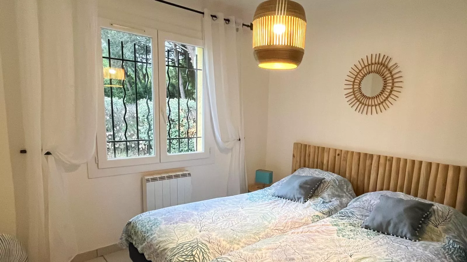 Les Myrtes-Bedroom