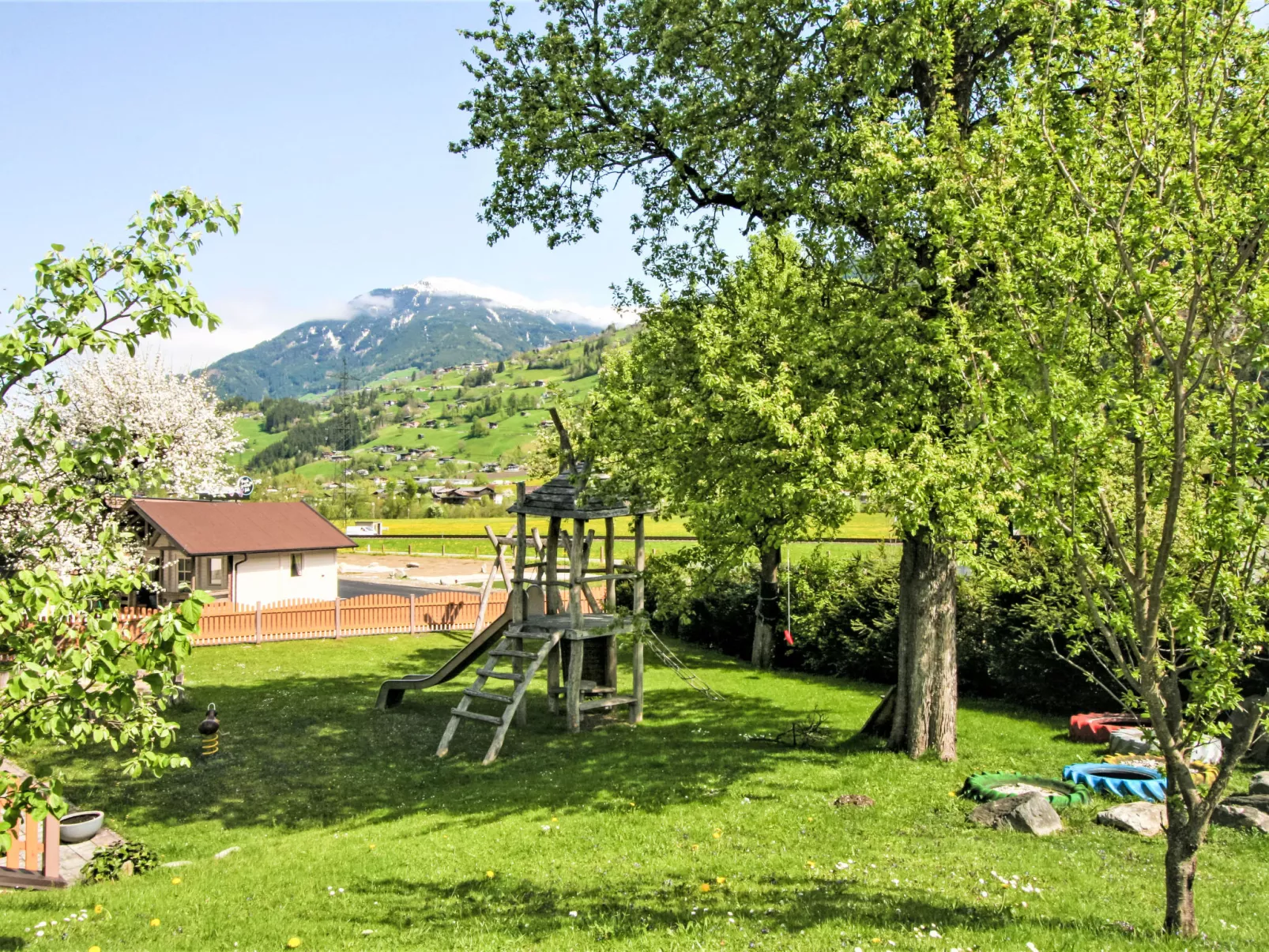 Apartment Wallischer Johann-Draußen