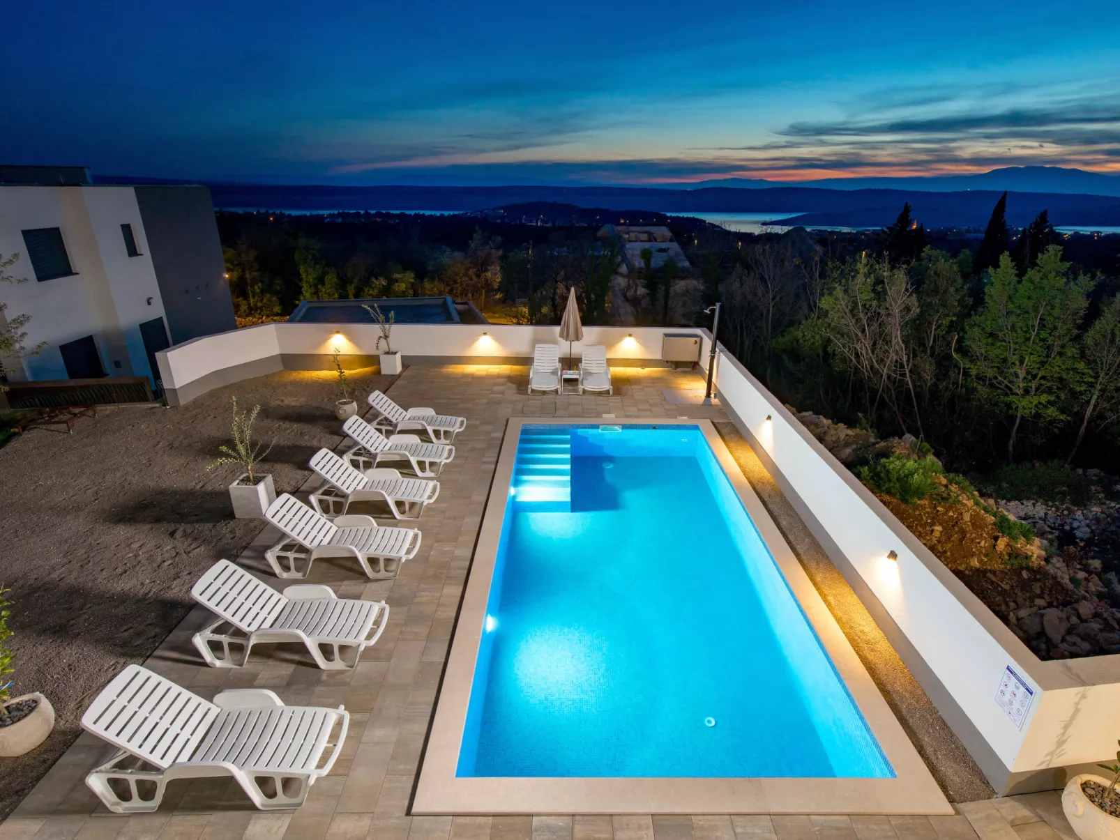 Villa Lea-Outside