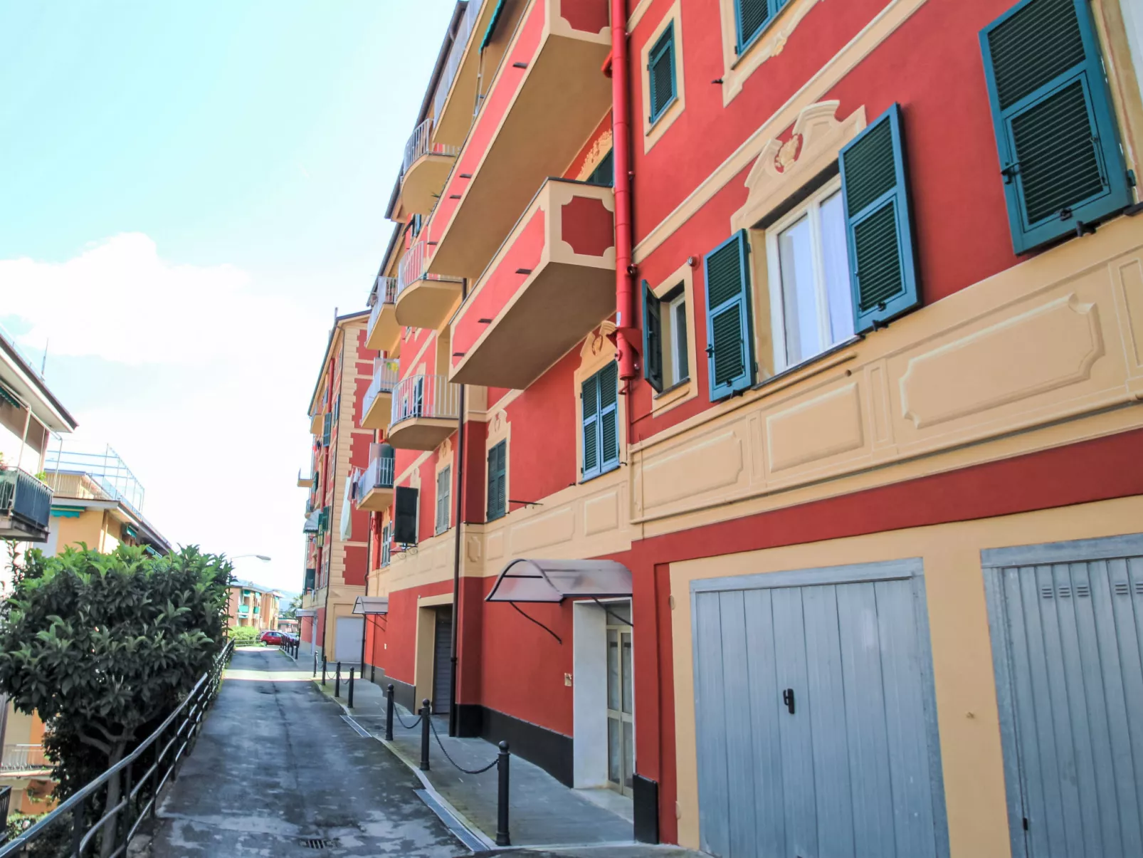 Apt 3-Dehors