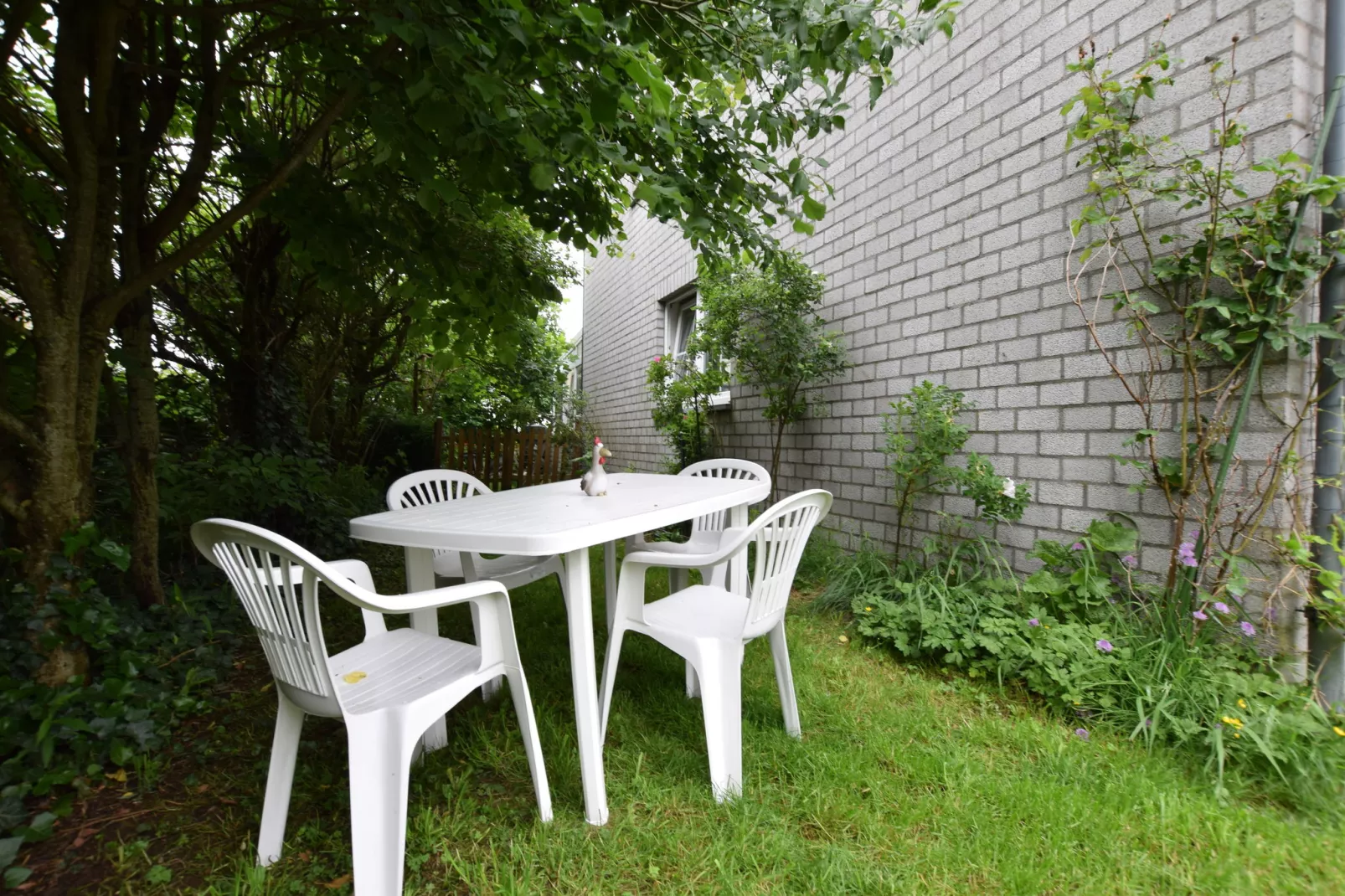 Notre nid-Jardin d'été