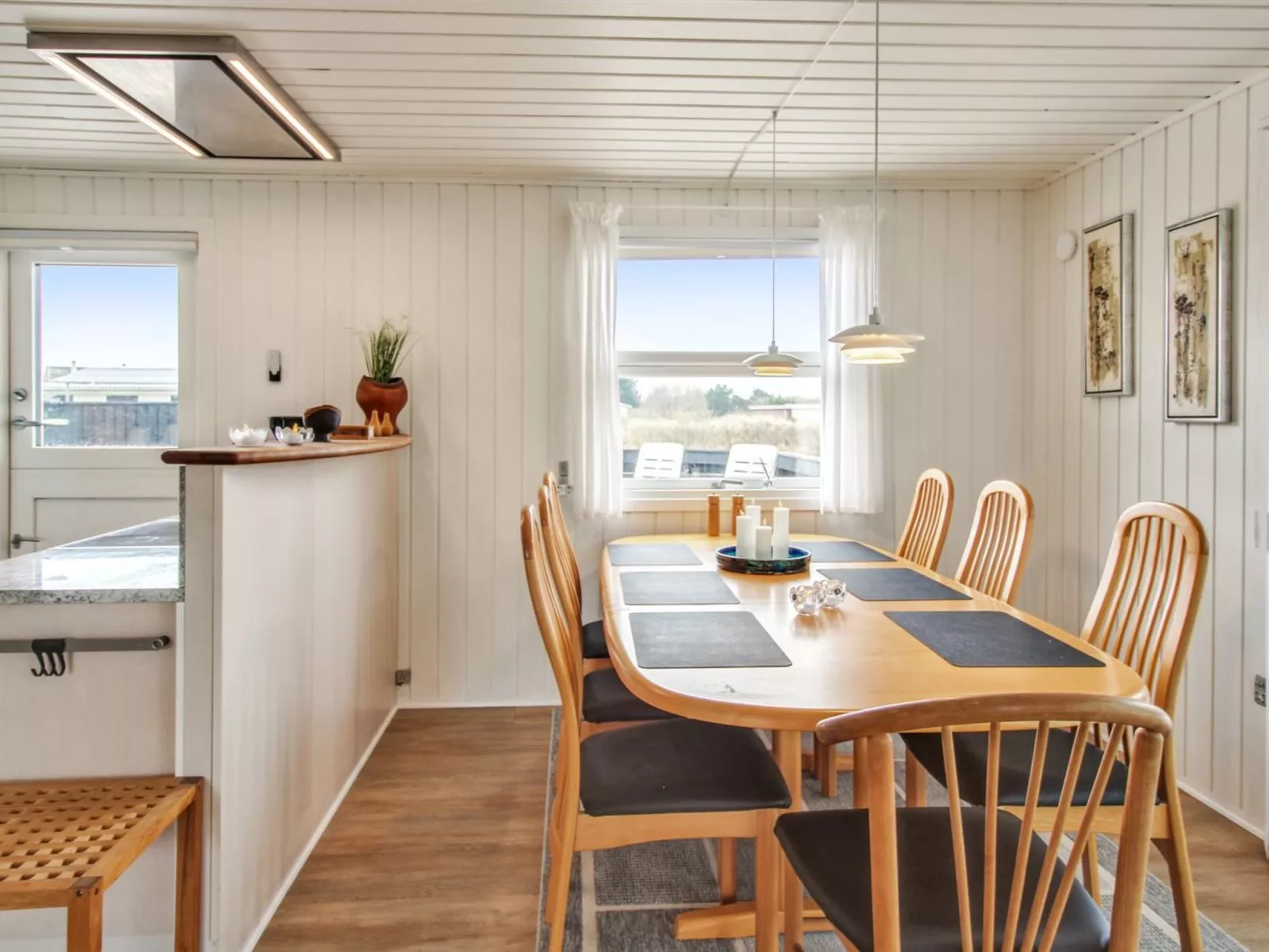"Bentine" - 400m from the sea-Dedans