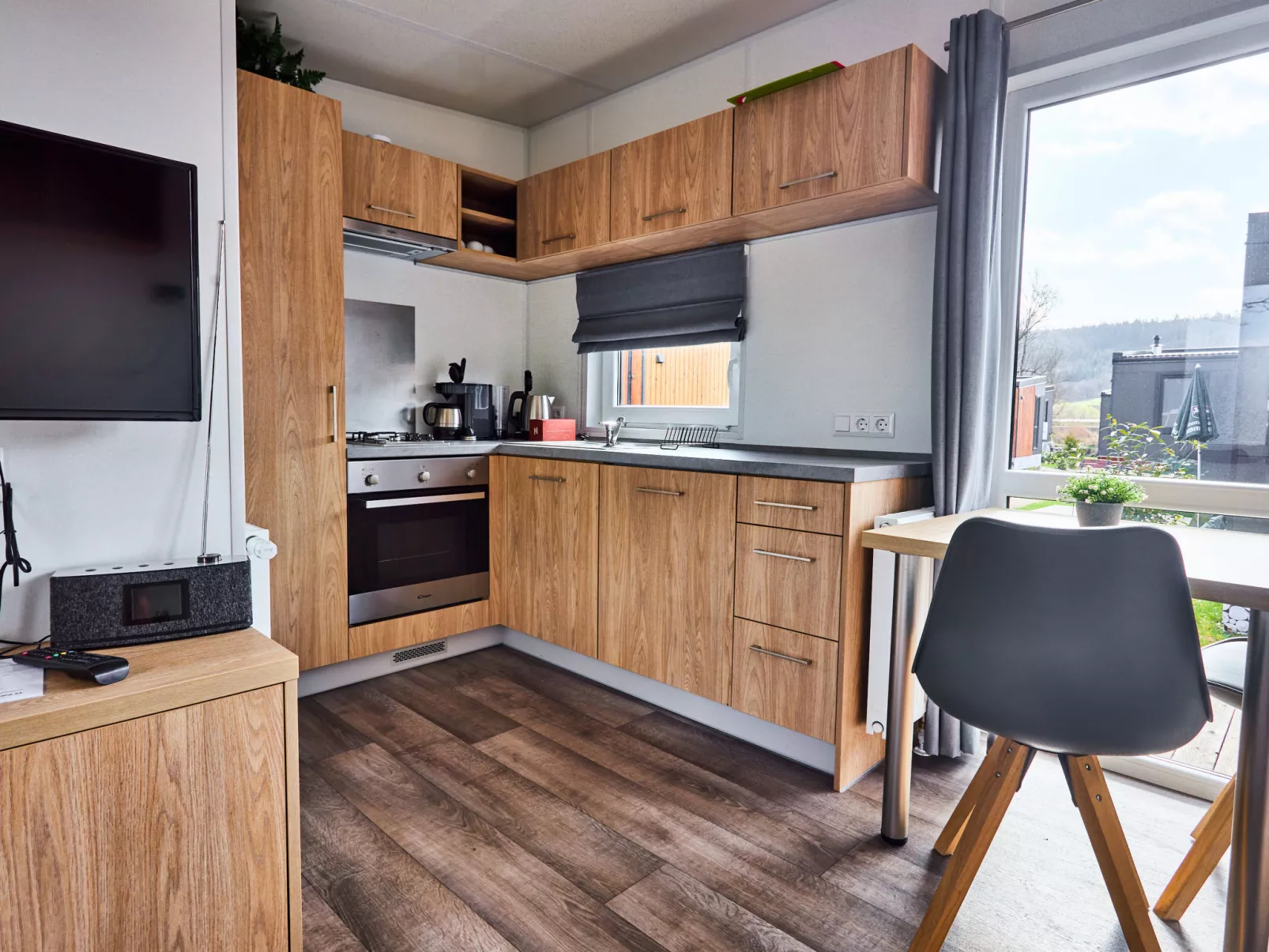 Tiny Haus Central-Inside