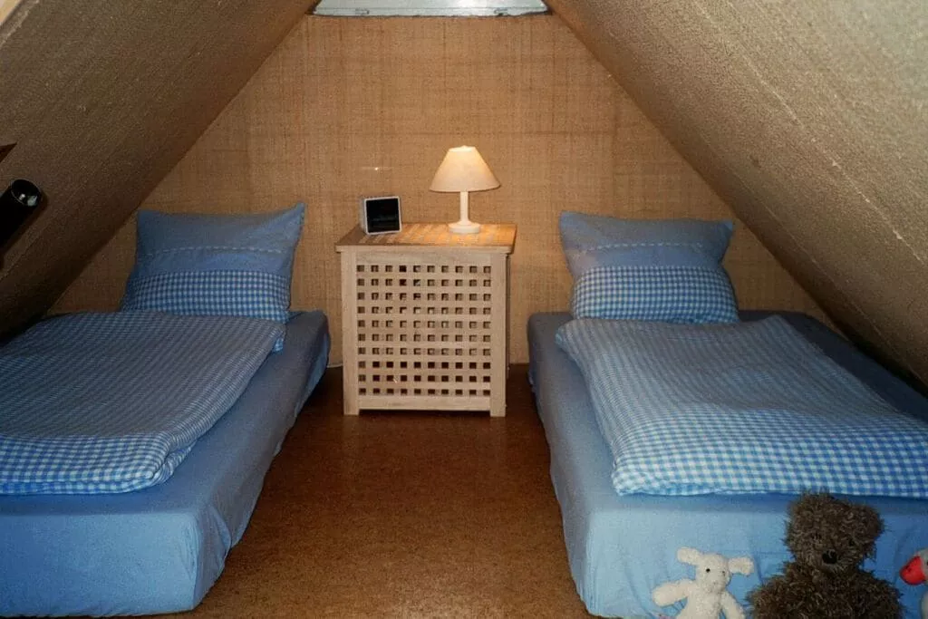 5264-Bedroom