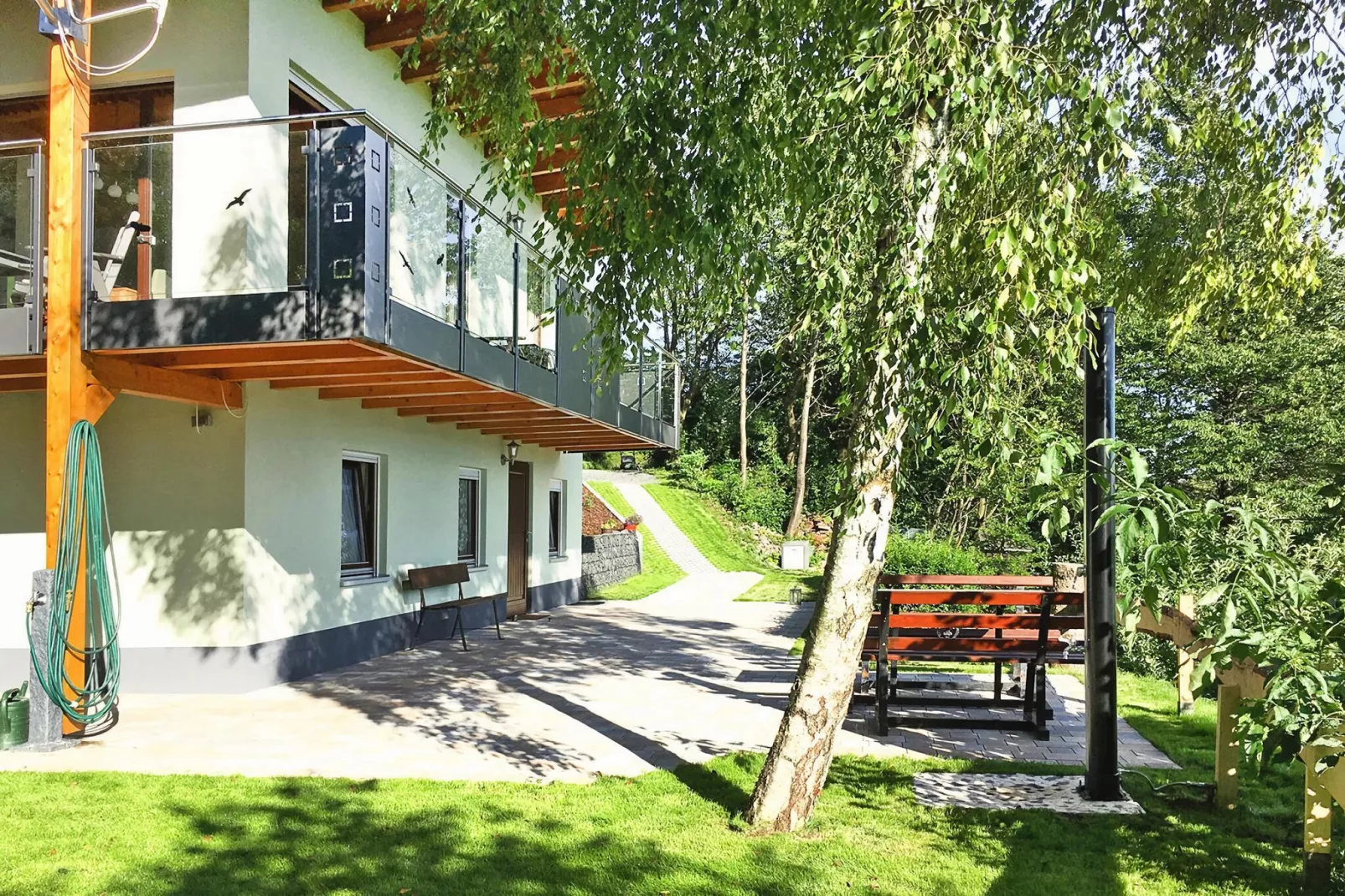 Ferienhaus in Kaltennordheim-70qm 5 Pers-Jardin d'été