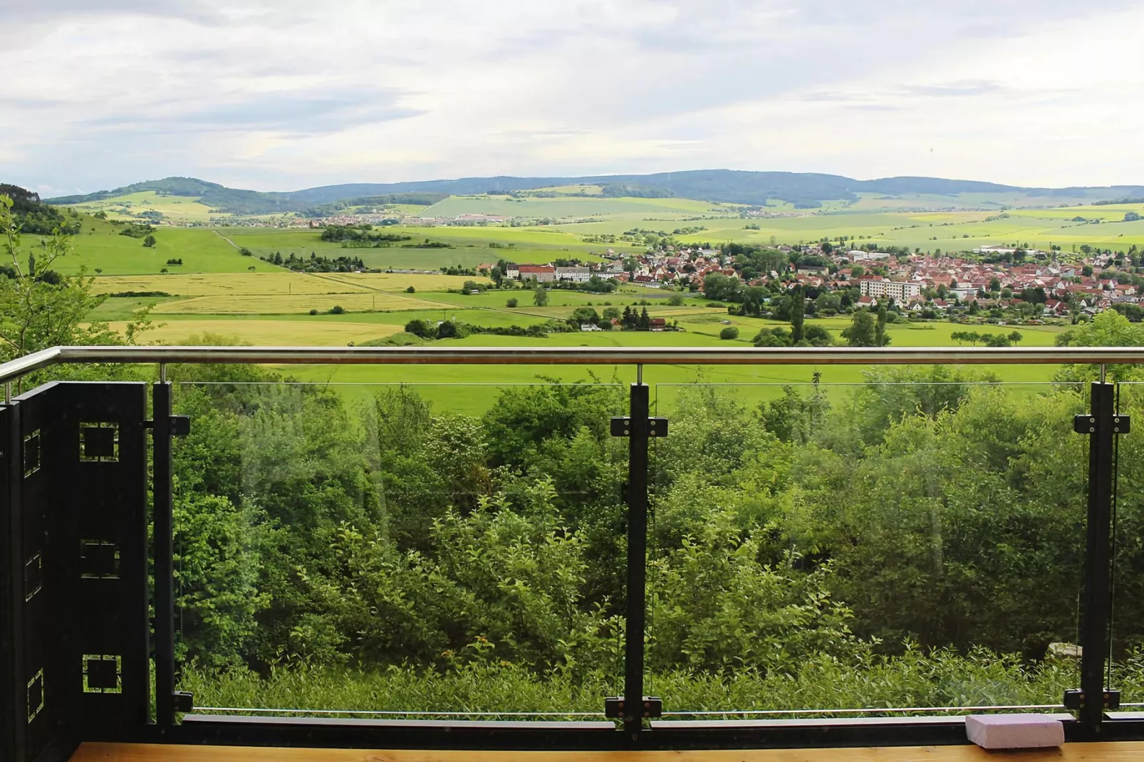 Ferienhaus in Kaltennordheim-70qm 5 Pers-Vue d'été