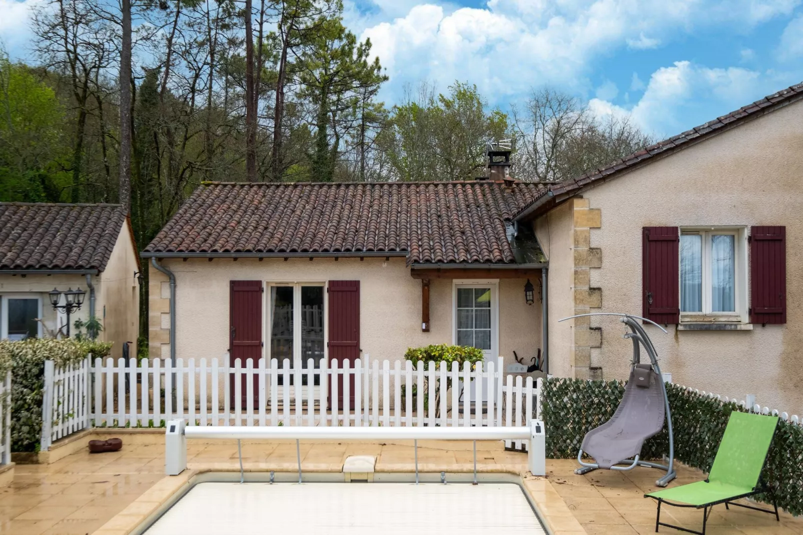 La Périgourdine-Exterior summer