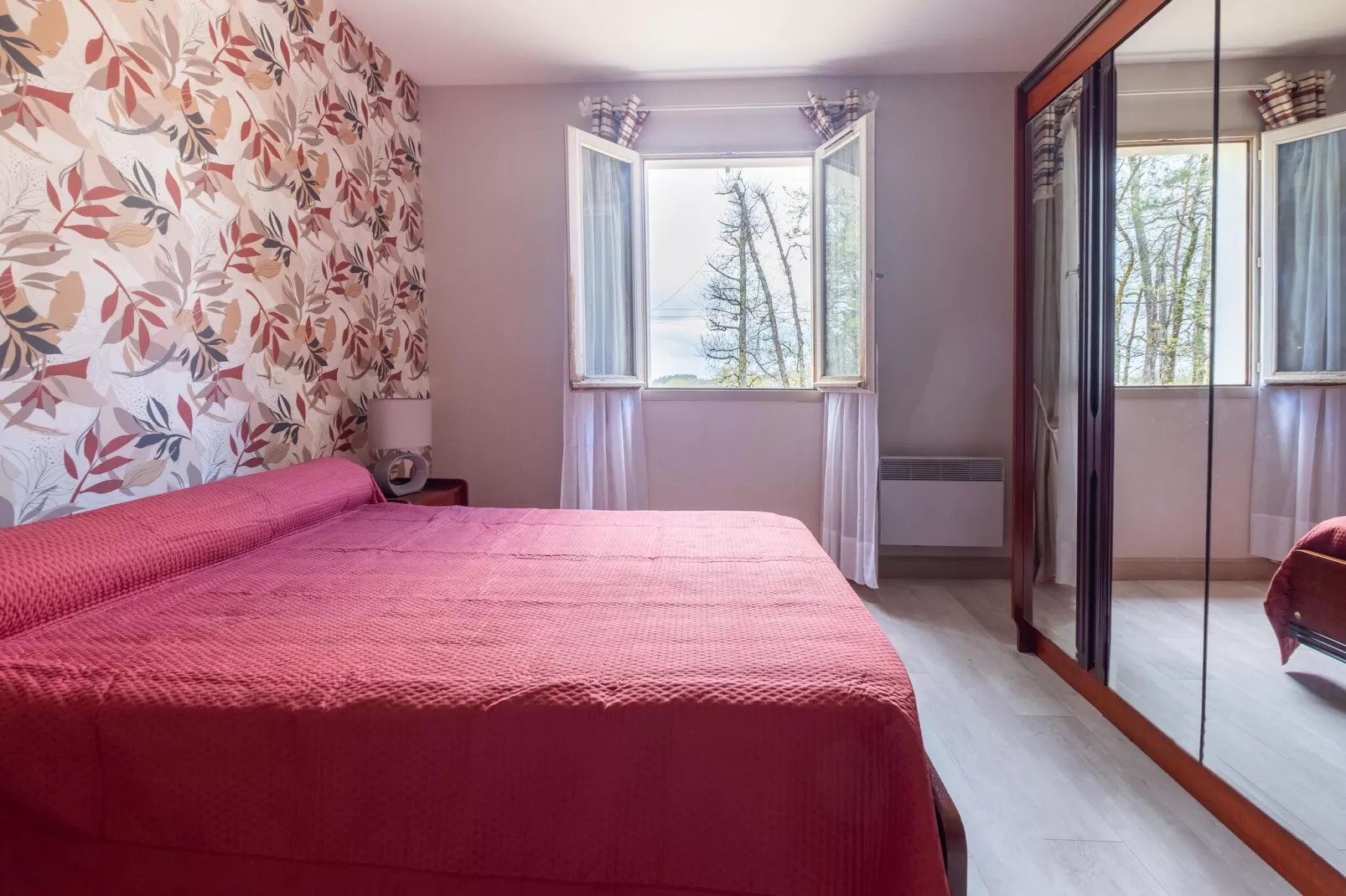 La Périgourdine-Bedroom