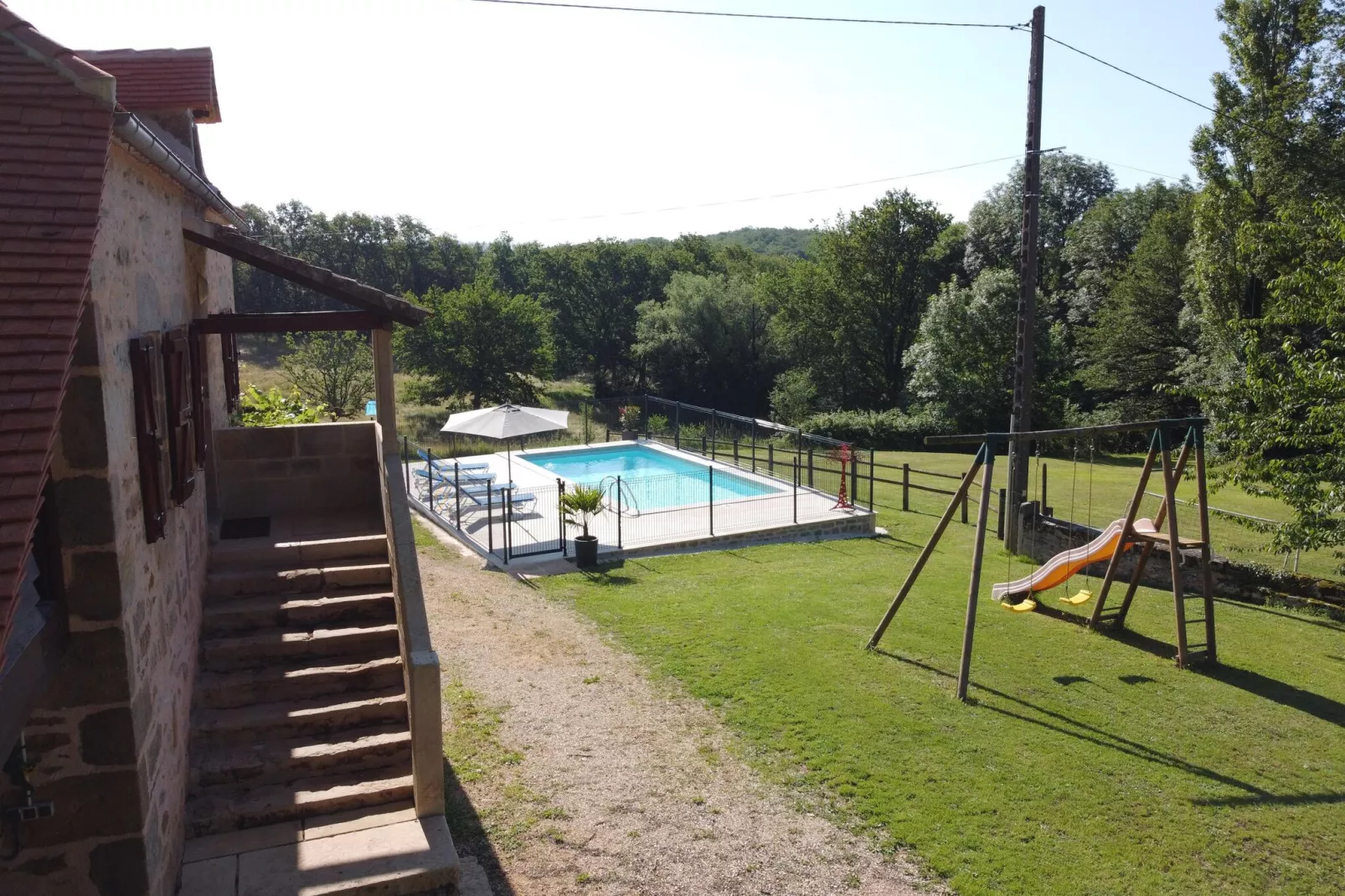 Maison de vacances Rueyres-Vue d'été