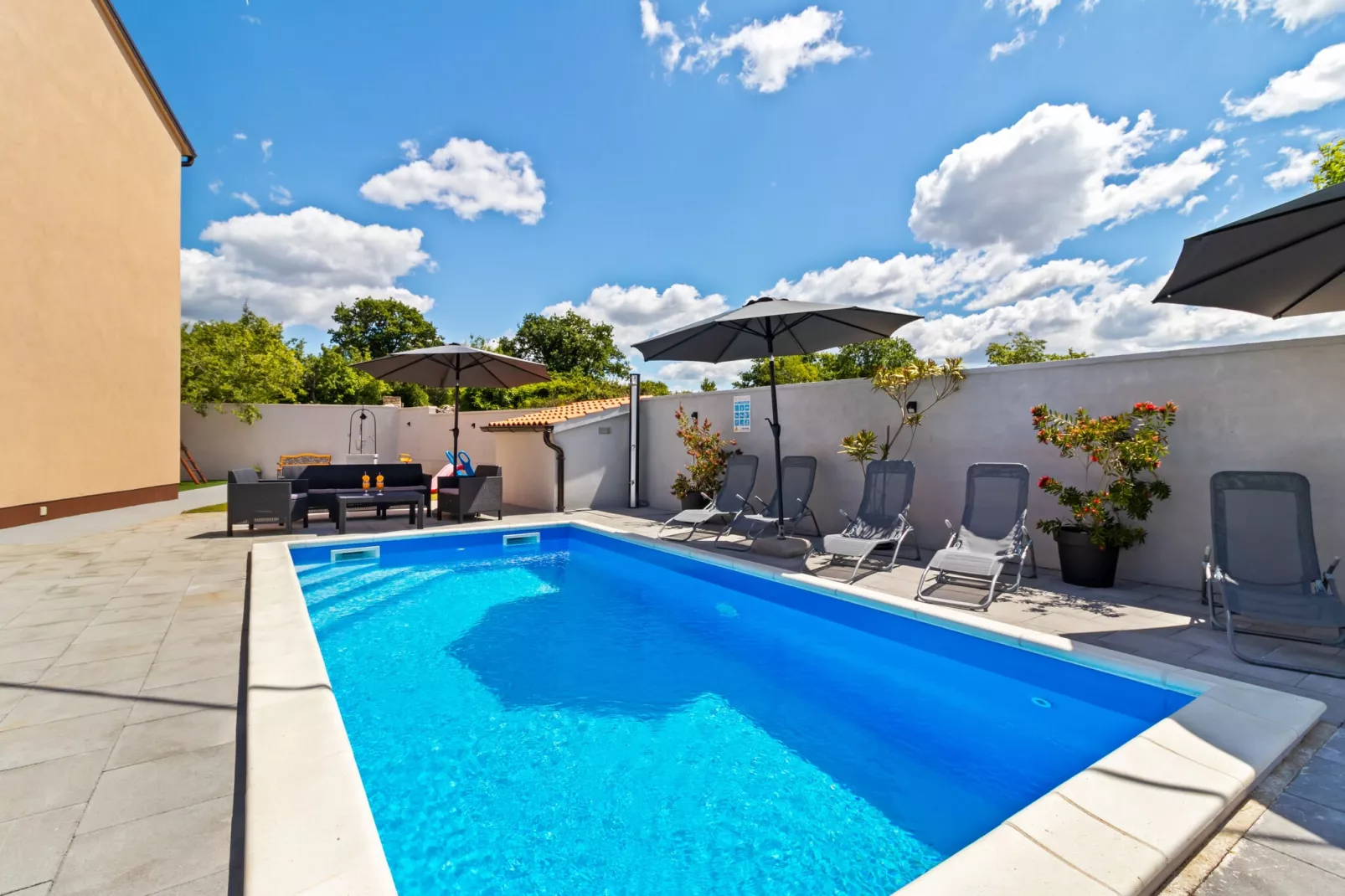 Holiday House Marin-Schwimmbad