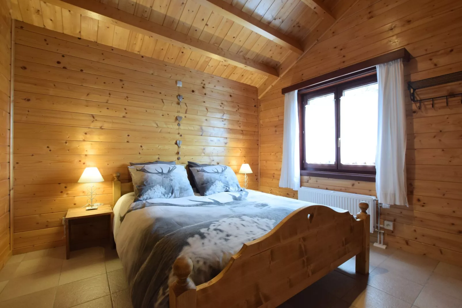 Happy Wood Chalet-Bedroom
