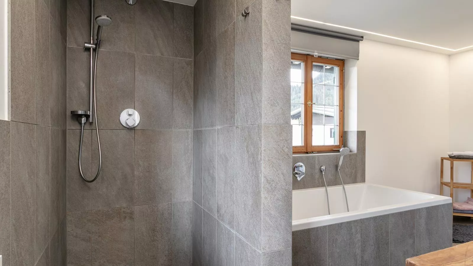 Villa Kitz Kombination-Bathroom