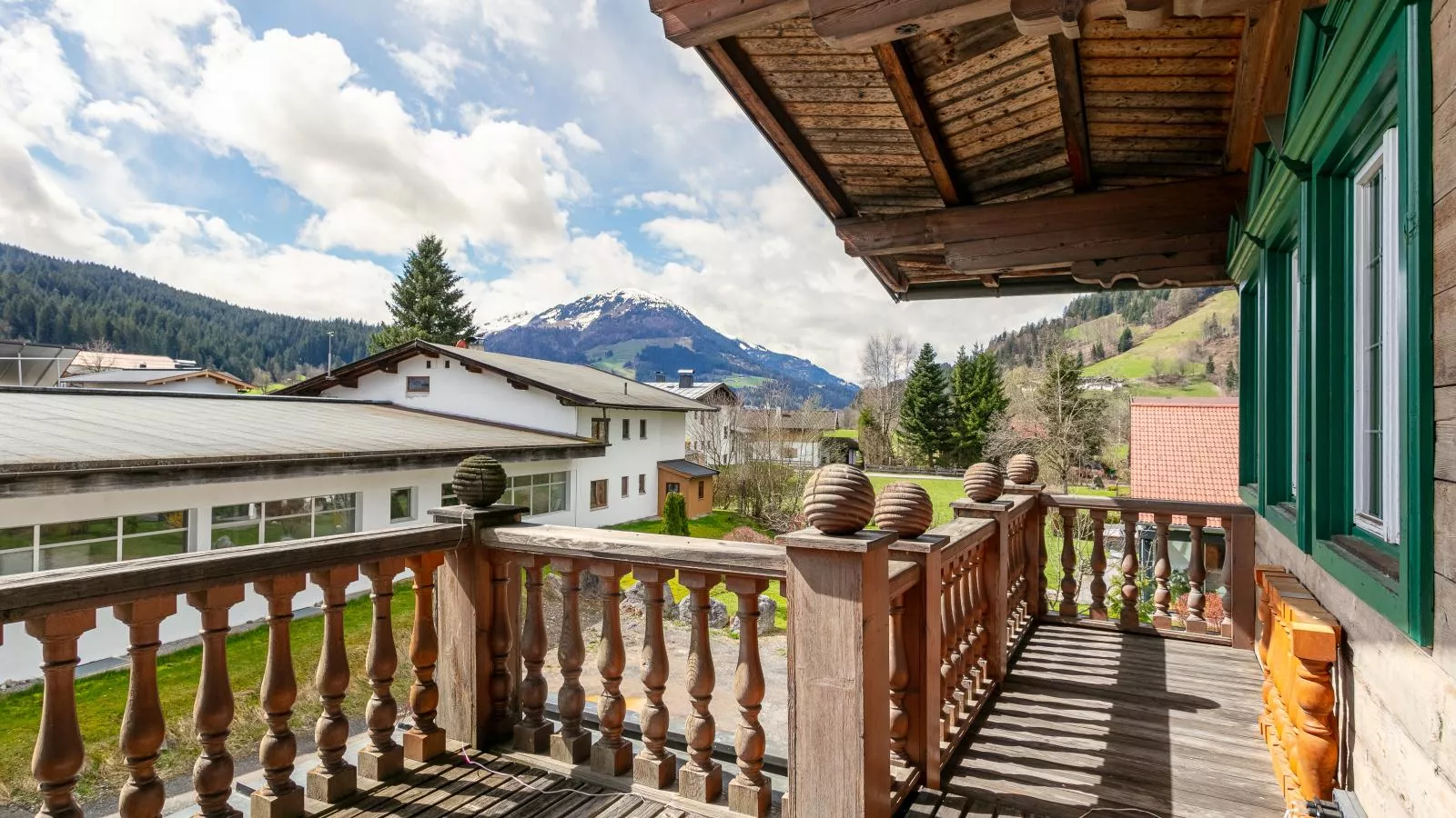 Villa Kitz Kombination-Terrace balcony
